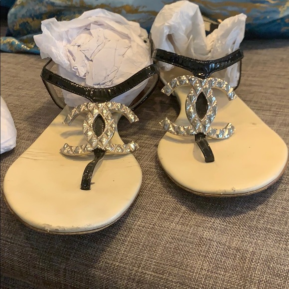 Chanel logo flats - Picture 5 of 7